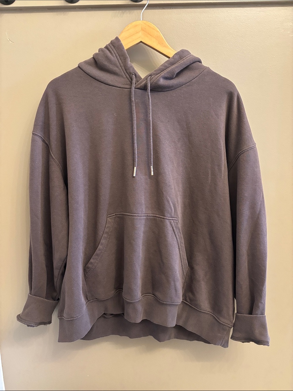 Women’s brown sweater
